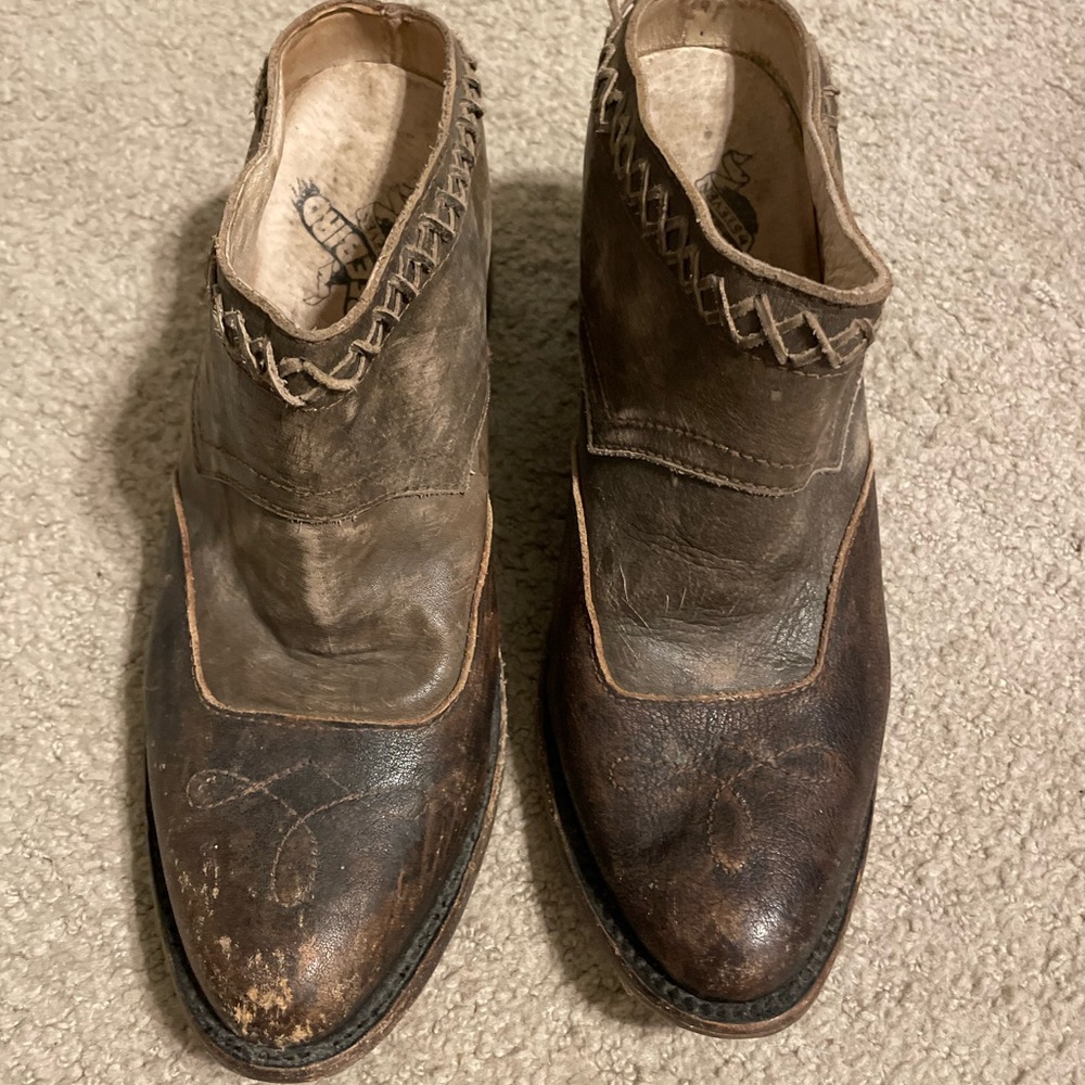 Freebird grey prison mules